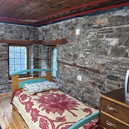 Guest house Jani Permet
